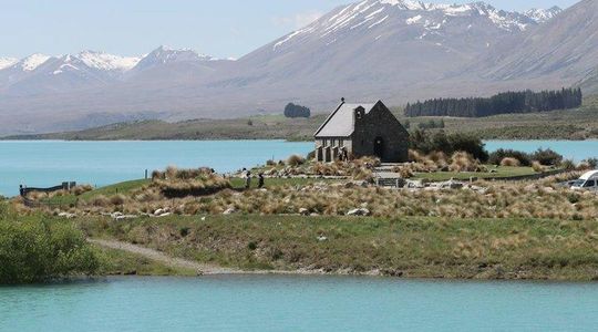 Lake Tekapo Escape: A Private Scenic Tour from Queenstown