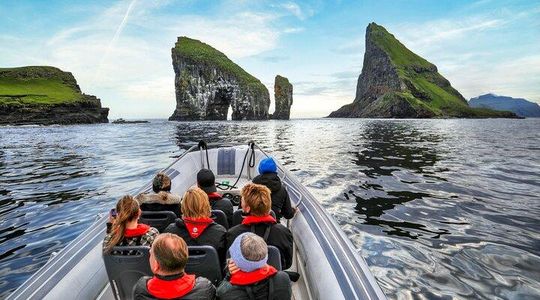 Drangarnir Sea Stacks Boat Tour