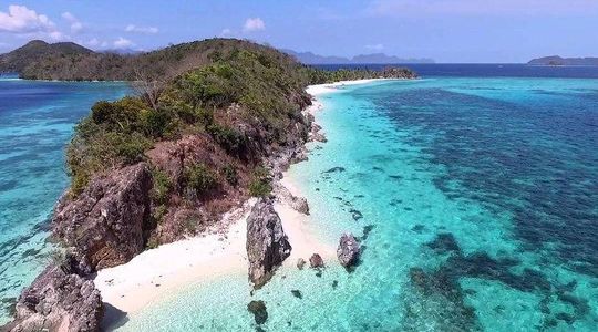 Coron Island Escapade Tour (Shared Tour)