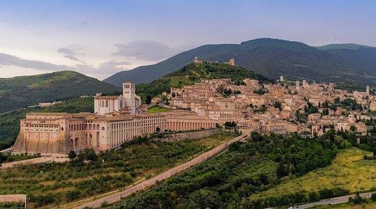 Assisi Best Highlights a Private Tour with Licensed Tour Guide