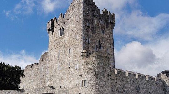 Private Ring of Kerry & Skellig Ring Full-Day Tour
