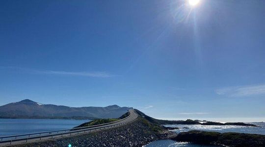 Private Tour to Atlantic Road from Ålesund groups 1 to 40