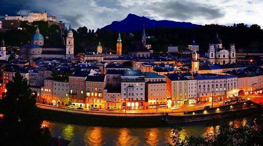 Salzburg Private Walking Tour with Local Guide