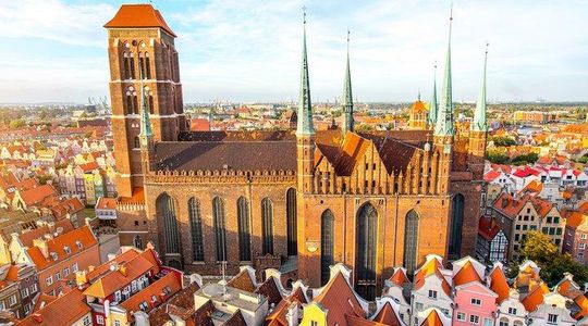 Gdansk 1-Day of Highlights Private Guided Tour and Transport