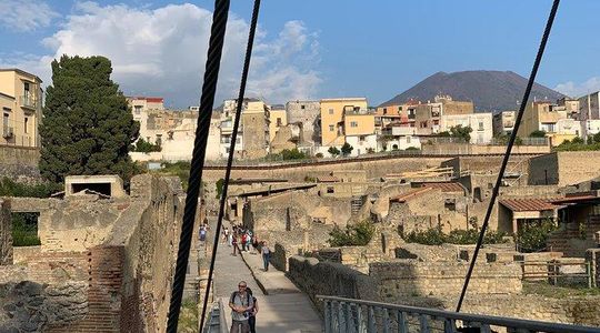Secret Herculaneum: The Hidden Treasure of Ancient Roman Civilization