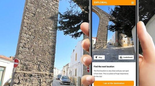 Évora Self-Guided City Walking Tour & Scavenger Hunt