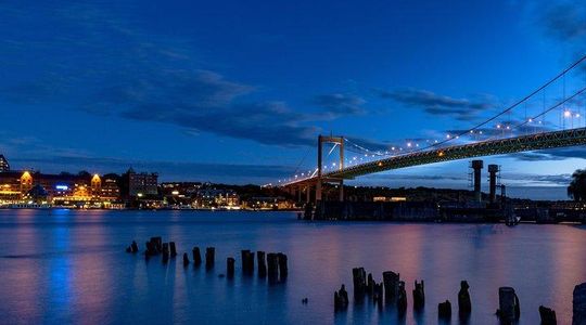 Discover Gothenburg's nightlife with a Local