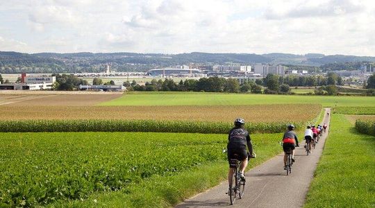Lite Bicycle Tour Across Switzerland