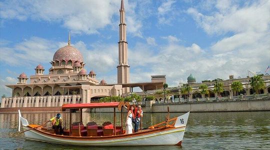Putrajaya Tour
