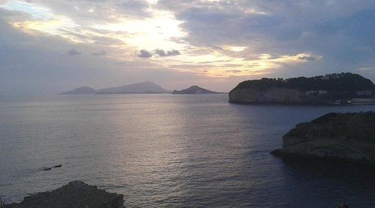 Naples: Panoramic Electric Bike Tour Thousand Colors