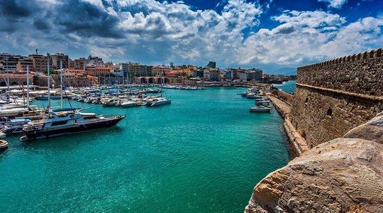 Heraklion Market and CretAquarium Guided Tour
