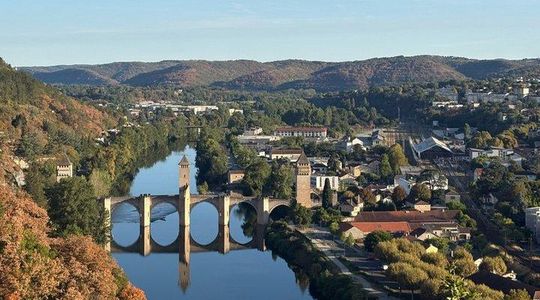 Private Cahors Wine and Saint Cirq Lapopie Day Tour