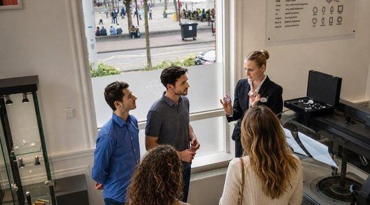Amsterdam: Diamond Experience at Oldest Diamond Factory