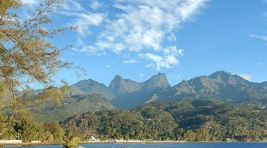 Private Tours of Tahiti by Lydia. Full or Half Day