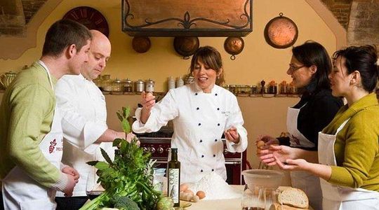 Private Cooking Class in Taormina: Pasta from Scratch and Cannoli