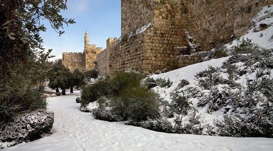 Jerusalem and Dead Sea Christmas Day Tour from Jerusalem