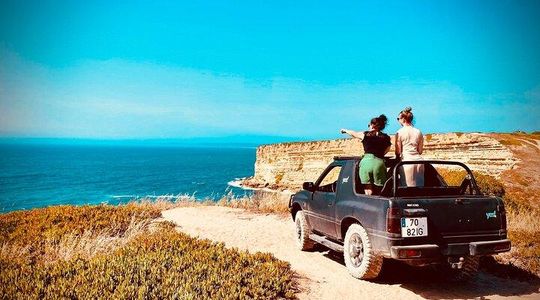 Private Lisbon Coastal Tour – Arrábida, Sesimbra and Beach Picnic
