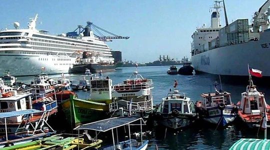 PRIVATE TOUR: Pre-Post Cruise Viña del Mar Valparaiso and Casablanca Winery tour