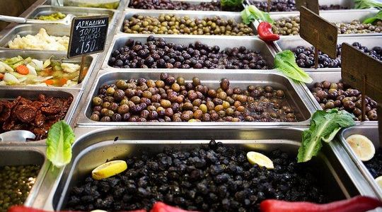 Heraklion Food Stories Walking Tour with 8 local-favorite stops