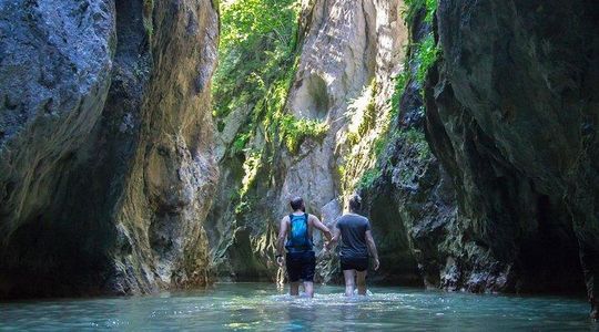 Adventure day trip from Iasi | Hiking in the Carpathian Mountains
