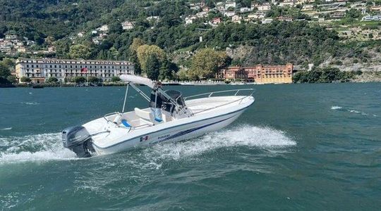 Self Drive Boat Lake Como - No License - Sunshade