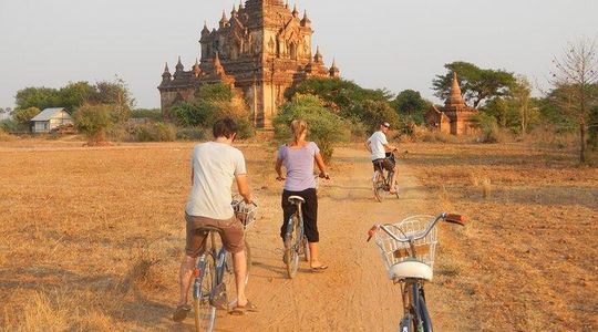 Bagan by bicycle full day