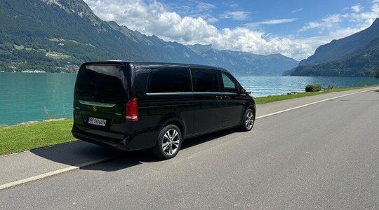 Private Day Tour with Your Driver-Guide – Interlaken & Beyond