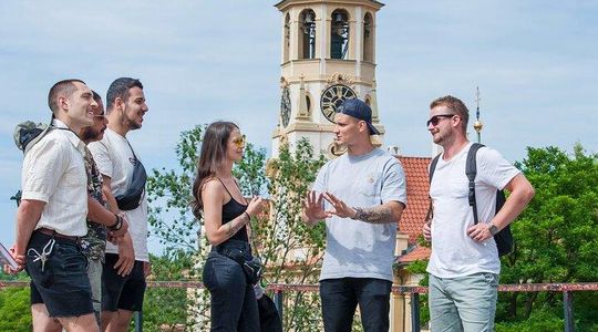 ONE PRAGUE TOUR: The Castle Side with Czech Food & Beer