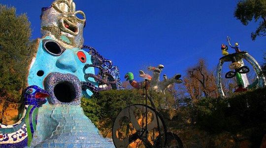 Tarot Garden And Capalbio From Civitavecchia Guided Tour