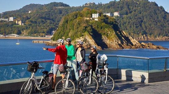 San Sebastian E-bike trour: Basque History and Cultural.