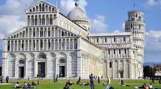 Pisa and Lucca from the Livorno Cruise Port