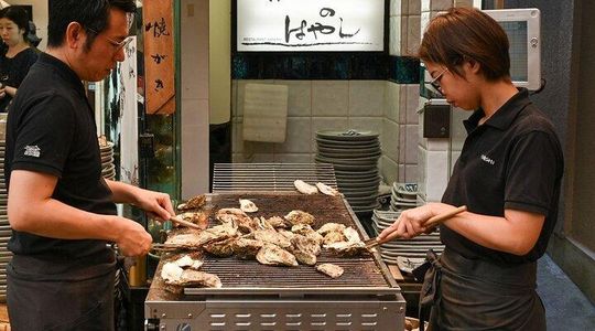 Hiroshima Food Tour: Private & Personalized with a Local Guide