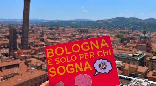 Essence of Bologna -Charm and Flavour Stroll with Art Historians