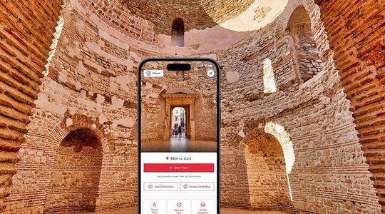 Diocletian's Palace & Split Old Town: Self-Guided Walking Tour