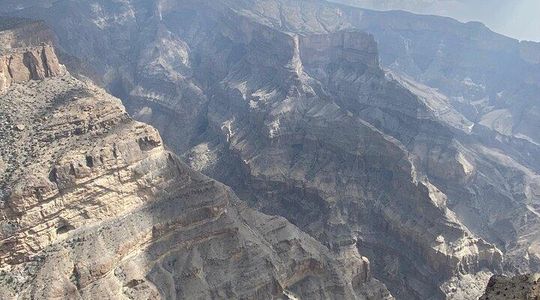 Explore Oman Grand Canyon Jabal Shams+Nizwa+Misfat Al Abreein-4WD