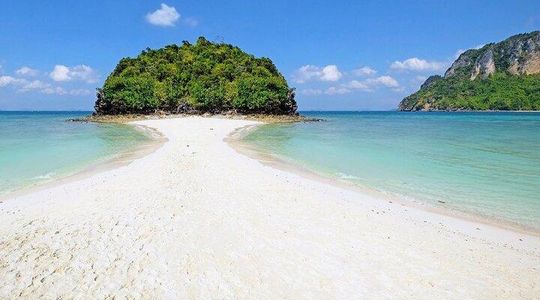 Beat the Rush Early Bird 7 Island & Railay Longtail Boat Tour