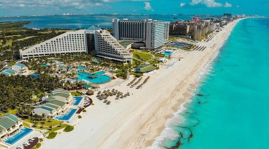 Cancun Sightseeing, Shopping and Tasting Tour