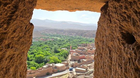 Roses Valley to Mgoune Valley Trek in kelaat magouna