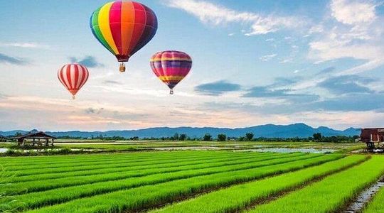Chiang Rai Hot Air Balloon Flight – Guided Aerial Tour