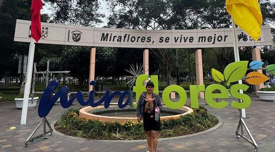 Tour Walking through Miraflores and Love Park