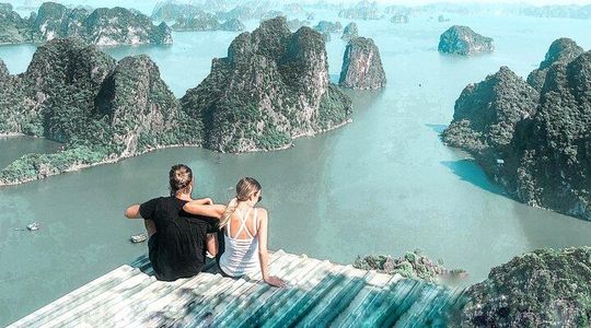 ️ Ha Long Bay Instagram Tour: Most Famous Spots (Private & All-Inclusive)