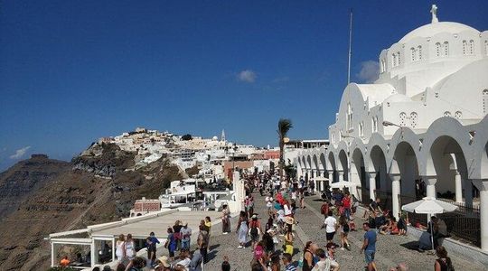 Santorini: Imerovigli to Fira Guided Hiking Tour