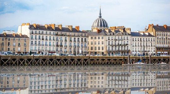 Nantes Scavenger Hunt & Highlights Self-Guided Walking Tour