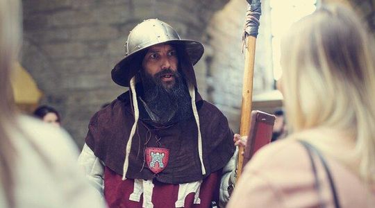 90 minute Old Newcastle Walking Tour - FREE castle entry included