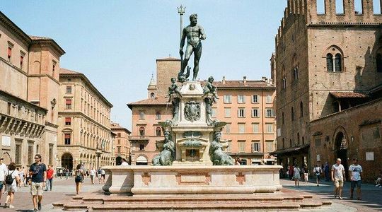 7 days Self Guided AI Audio Tours to Bologna and all Italy
