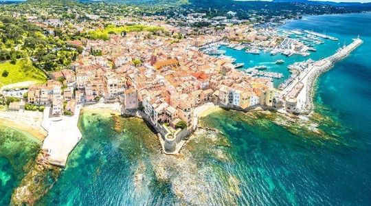 St. Tropez and Port Grimaud Day Trip with Boat Ride