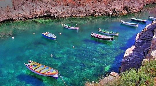 Blue Grotto and Marsaxlokk Half-Day Tour from Valletta