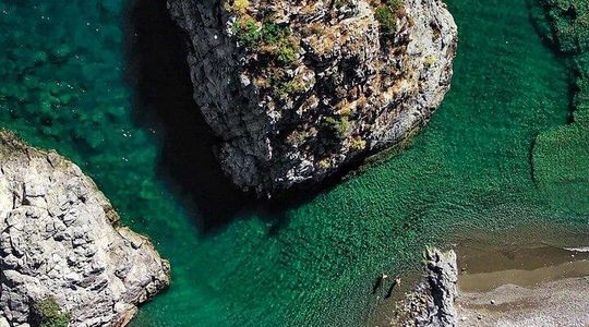 Exclusive Minivan Tour South Crete, Winery, Donkeys, Secret Beach