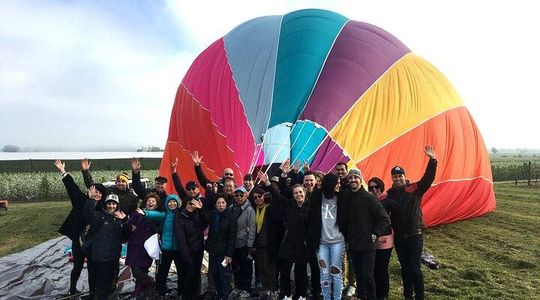 Yarra Valley Balloon Flight with Breakfast & CBD Transfers