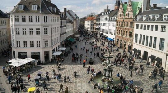 Copenhagen Spy Quest: Uncover the Royal Conspiracy